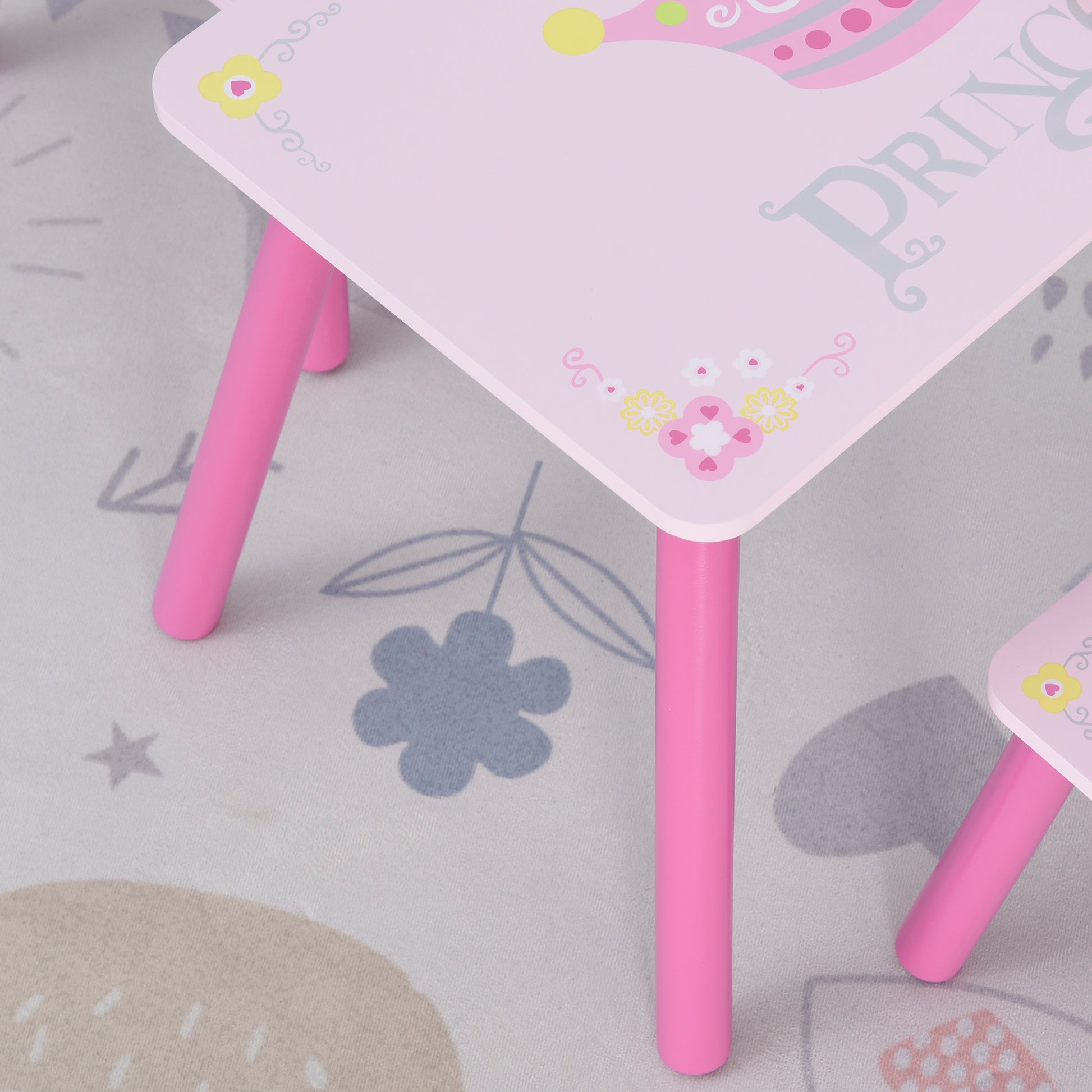 HOMCOM 3-Piece Set Kids Wooden Table Chair with Crown Pattern Easy to Clean Gift for Girls Toddlers Age 3 to 8 Years Old Pink