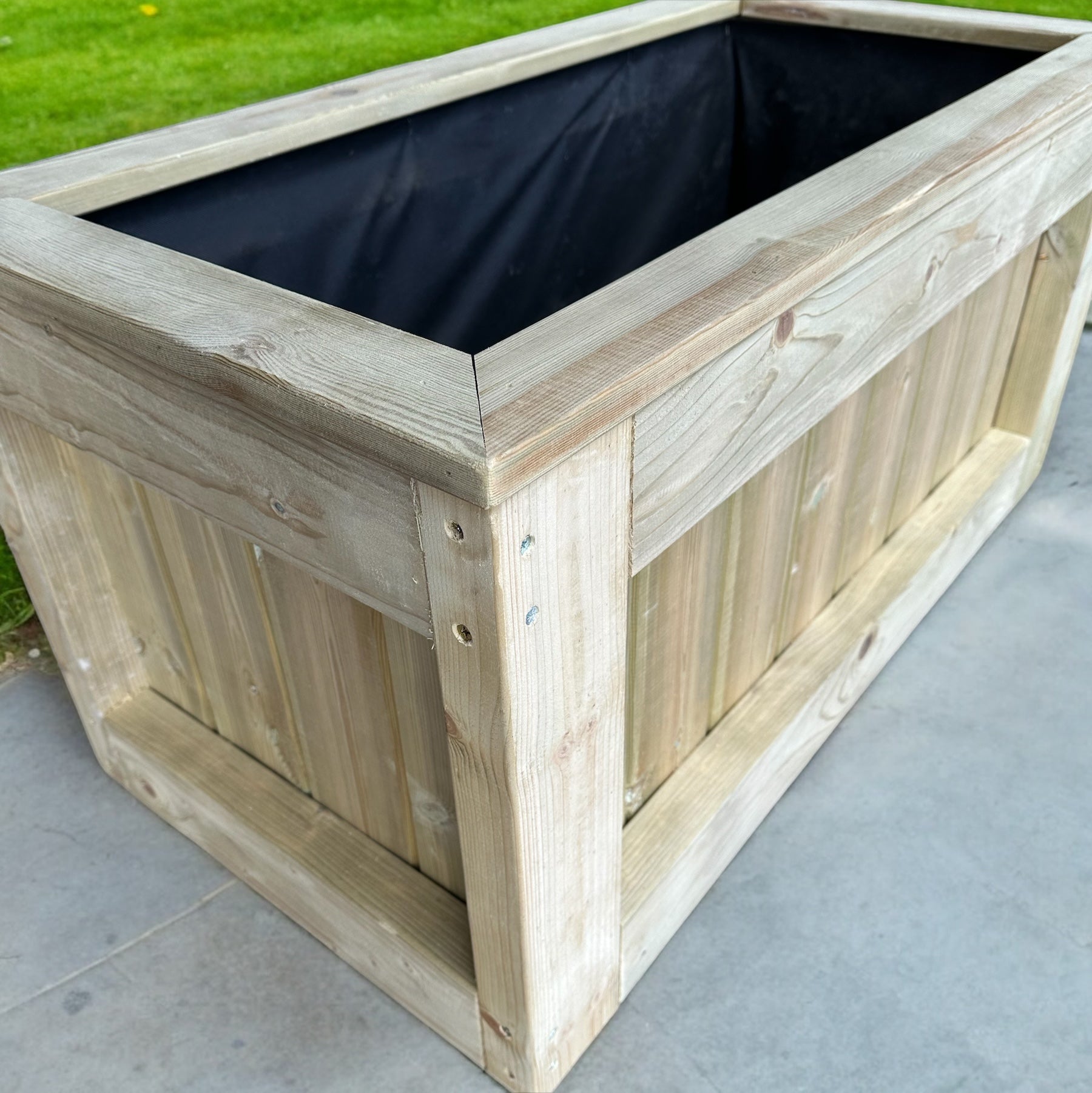 90 x 40 Garden Planters | Chiltern Planters | Wooden Planters | Bespokeoutdoor | Wooden Trough Planters