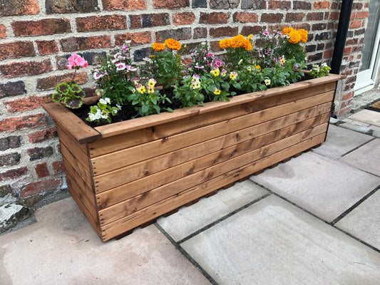 Elegant Willoughby Extra Large Sleeper Trough for Your Garden