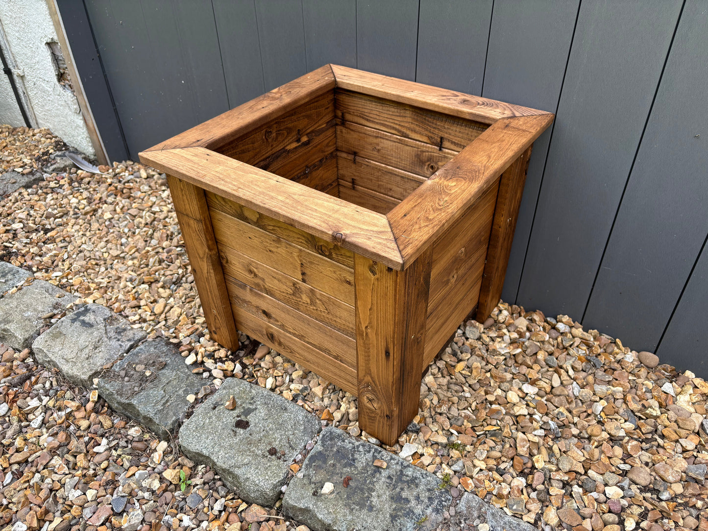 Prestbury Raised Square Planter Large