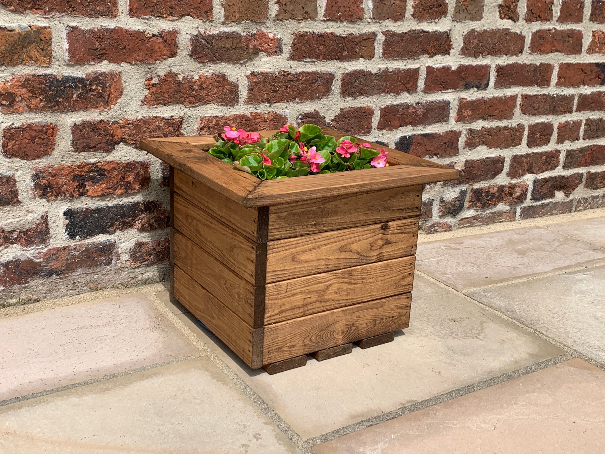 Classic Square Planters for Your Beautiful Garden