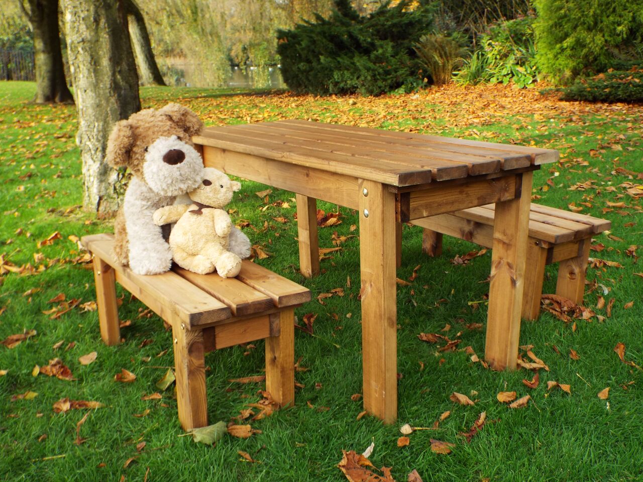 Create Memories with Little Fella's Eco-Friendly Table Set