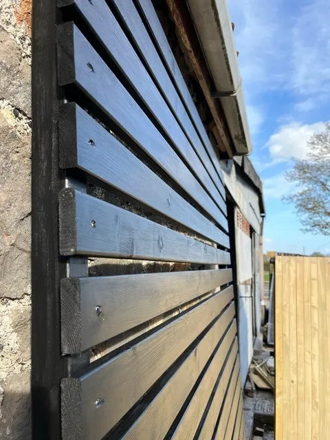 90 x 90 Garden Planters | ULTRA Trellis | Planter With Trellis | Bespokeoutdoor | Garden Trellis | Dark Oak