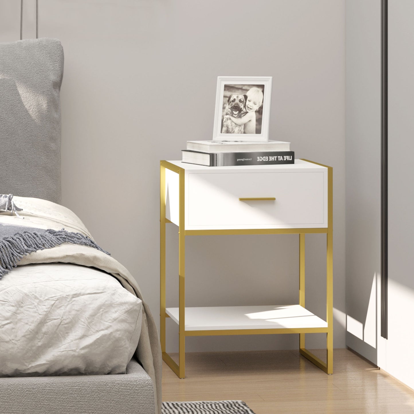 HOMCOM Modern Bedside Table, Bedside Cabinet with Drawer Shelf, Storage Organizer for Bedroom, Living Room, White and Gold