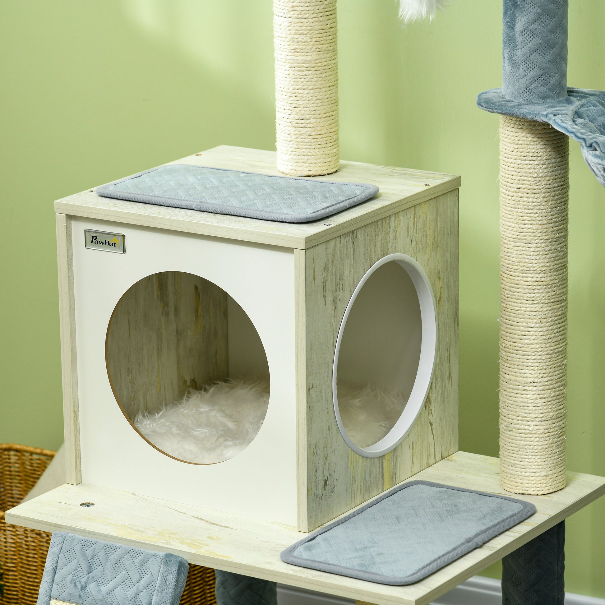 PawHut 114cm Cat Tree for Indoor Cats, with Scratching Posts, hammock, Bed, House