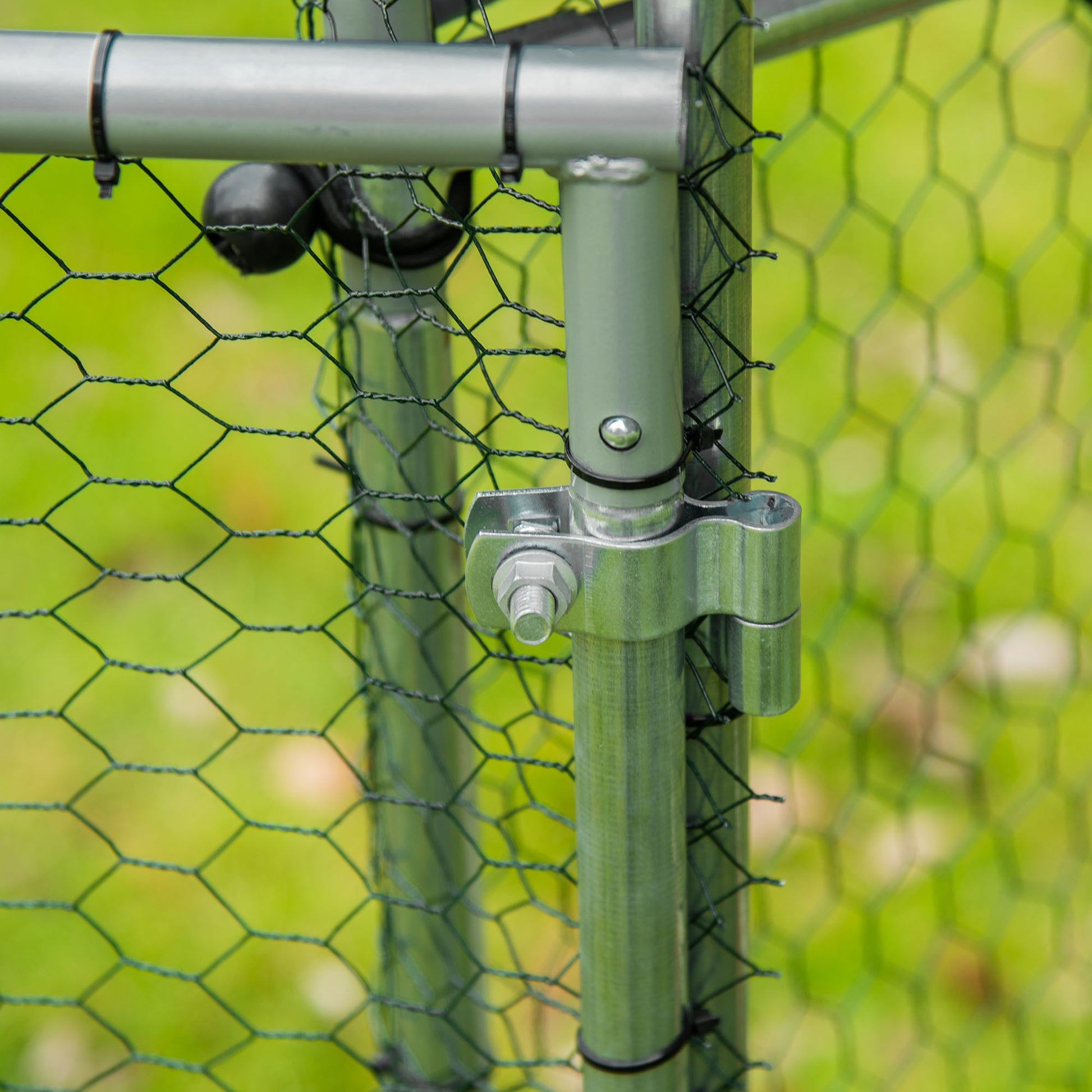 PawHut Chicken Run Coop, Large Galvanized Walk In Chicken House, Hen Poultry House Cage, Rabbit Hutch Metal Enclosure Outdoor, 200 x 105 x 172cm